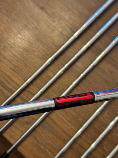 Mizuno JPX 925 Hot Metal Iron Set +1” (4-PW) / KBS Tour 120 S shafts (stiff)
