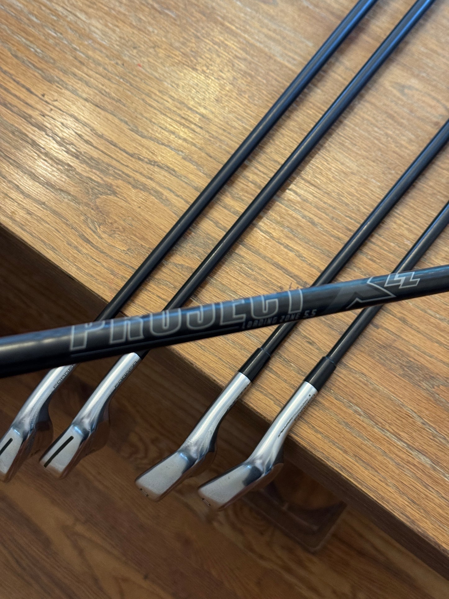 Taylormade P770 Iron Set (4-PW) / Project X LZ 5.5 shafts (stiff)