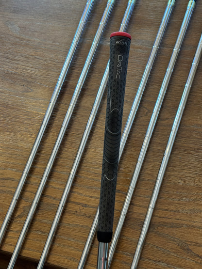 Srixon ZXi7 / Z-Forged II Combo Iron Set (4-PW) / Dynamic Gold X100 shafts (xtra stiff)