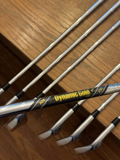 Mizuno Pro 245 Iron Set (5-GW) / Dynamic Gold MID R300 shafts (regular)