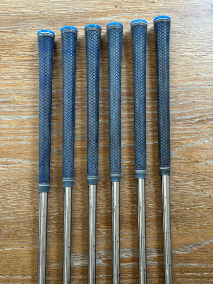 Callaway XR Pro Iron Set (5-PW) / Stiff steel shafts