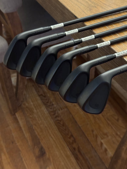 Stix Black Iron Set (5-PW) / Graphite Stiff