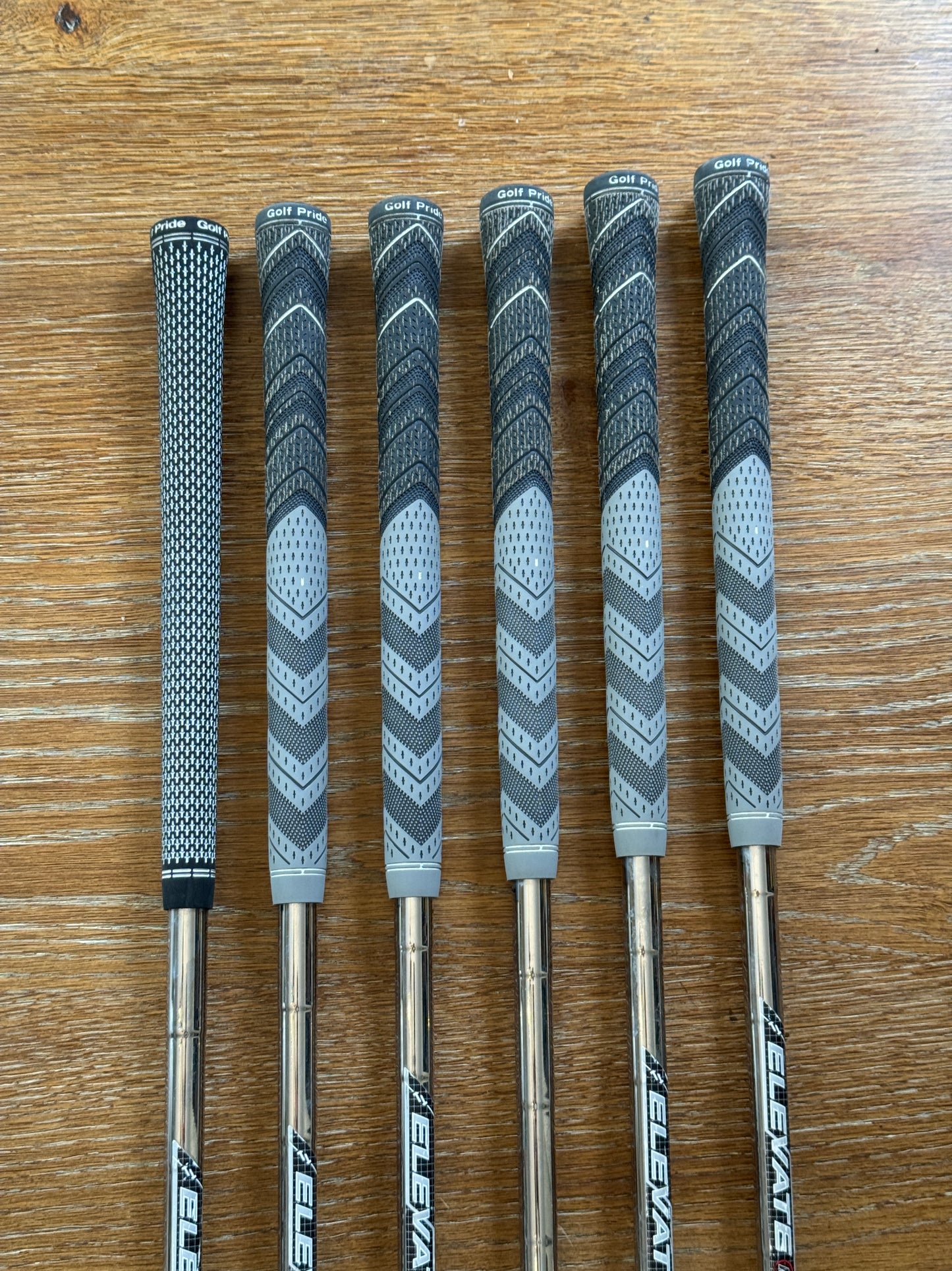 Ping i525 Iron Set (5-PW) / Elevate 95 R shafts (regular)