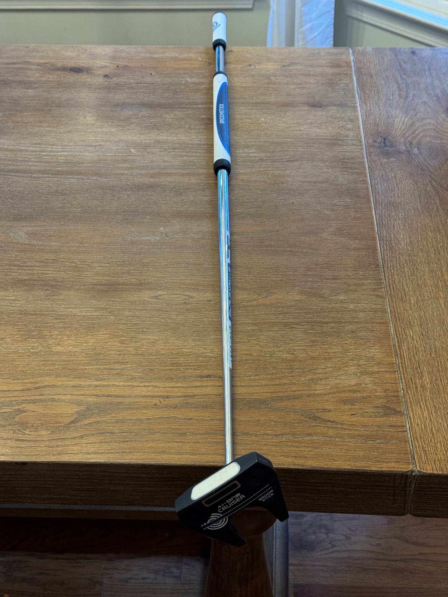Odyssey Ai-ONE Cruiser Broom Stick #7 Putter (48”)