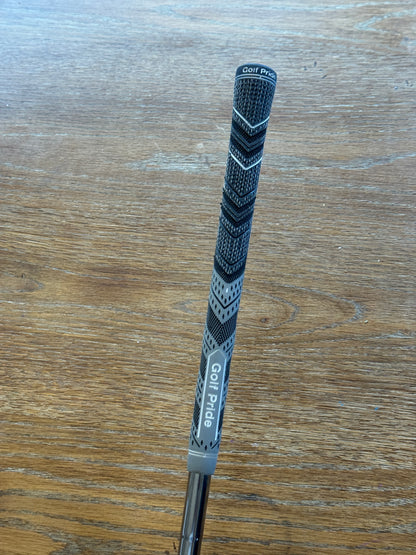 Titleist 718 AP3 Gap Wedge -1/2” (48°)