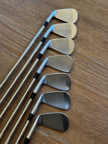 Callaway Apex Pro ‘24 Iron Set (4-PW) / N.S. Pro Modus3 Tour105 R shafts (regular)