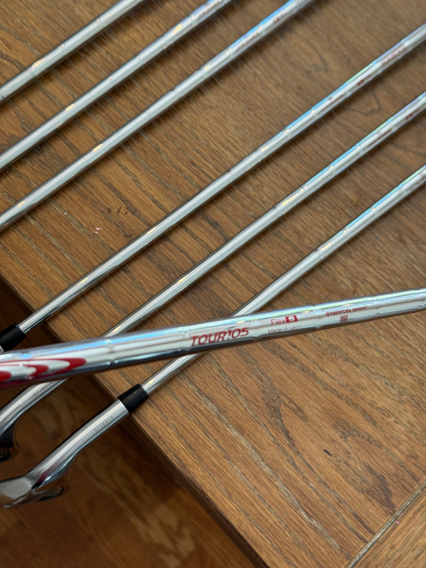 Titleist T100 Iron Set (4-PW) / N.S. Pro Modus3 Tour105 S shafts (stiff)