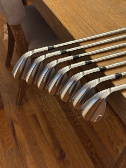 Ping i530 Iron Set +1” (5-UW) / KBS Tour 110 R shafts (regular)