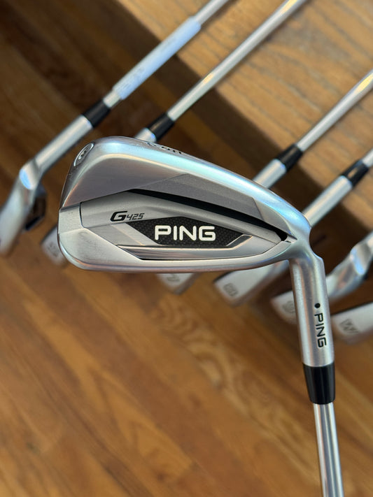 Ping G425 Iron Set - black dot (4-PW) / Dynamic Gold X100 shafts (xtra stiff)