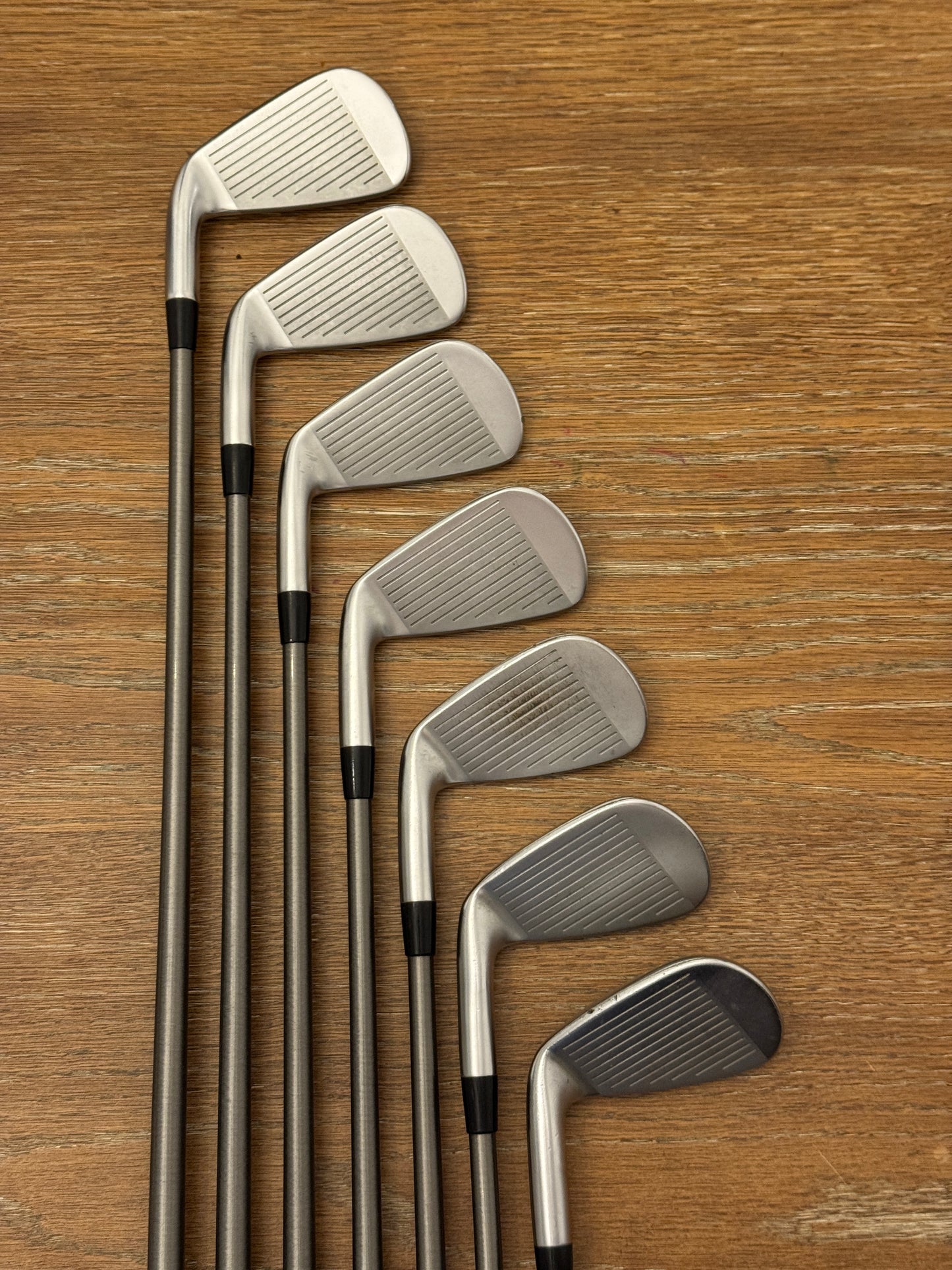 Mizuno JPX 923 Forged Iron Set (4-PW) / Aerotech Steelfiber i125 cw X shafts (xtra stiff)