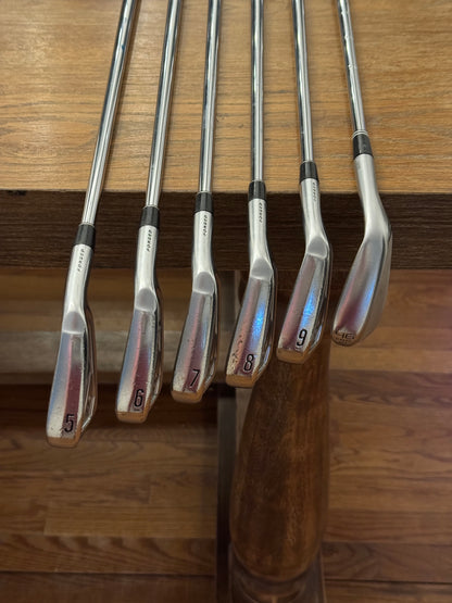 Srixon ZX7 Mkii Iron Set +1” (5-PW) / Project X 6.5 shafts (xtra stiff)