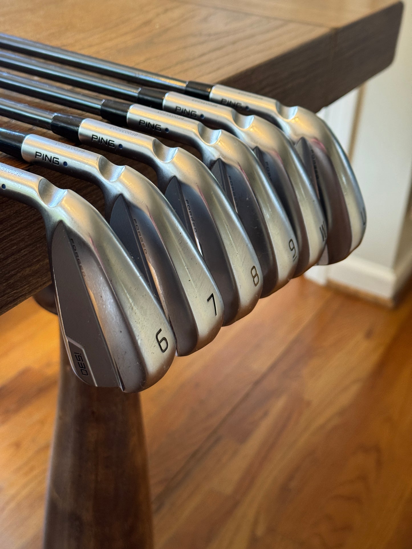 Ping i530 Iron Set LH (6-GW) / UST Mamiya Recoil F2 65 shafts (senior)