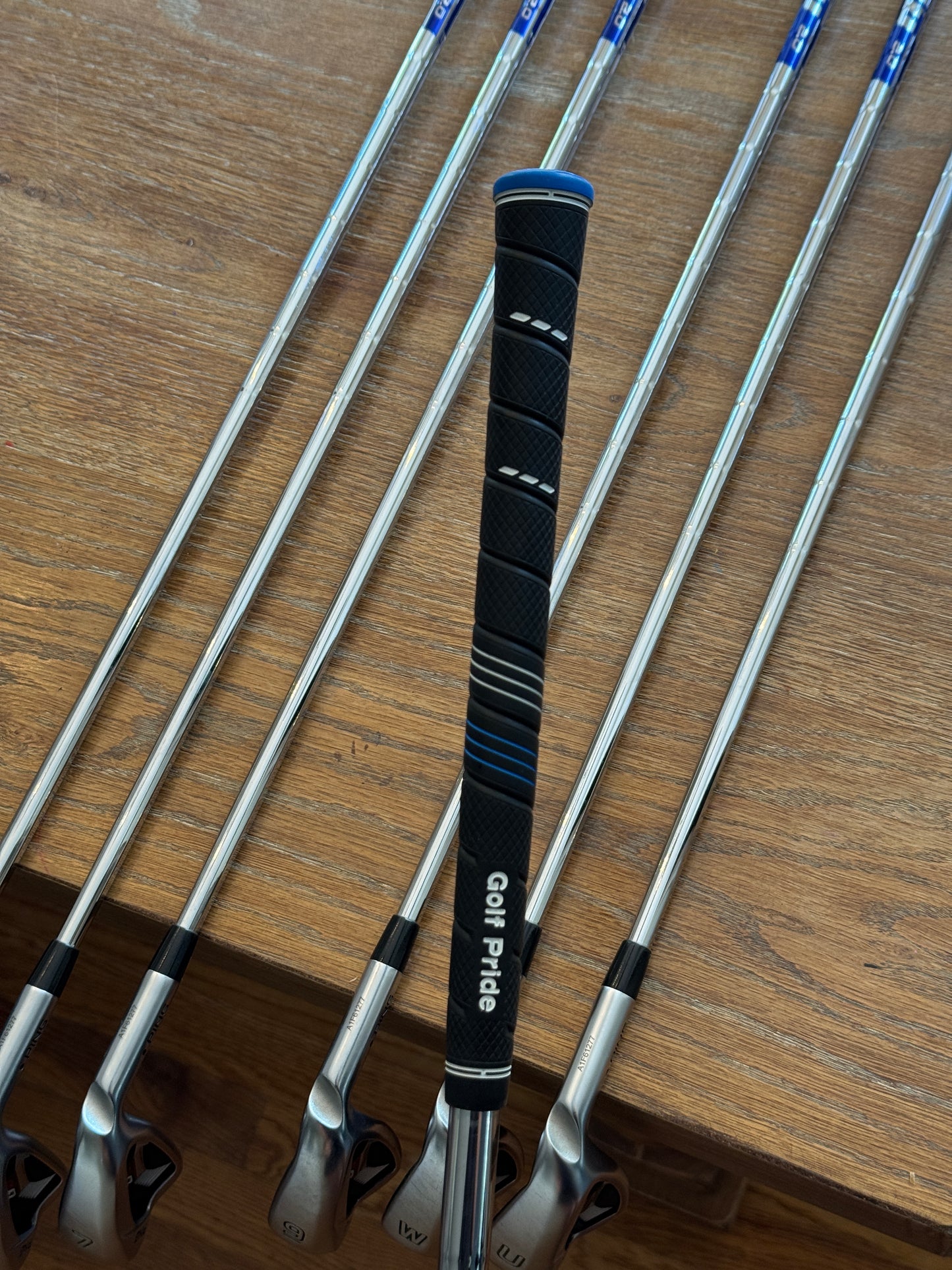 Ping G410 Iron Set +1/2” (5-UW) / AWT 2.0 S shafts (stiff)