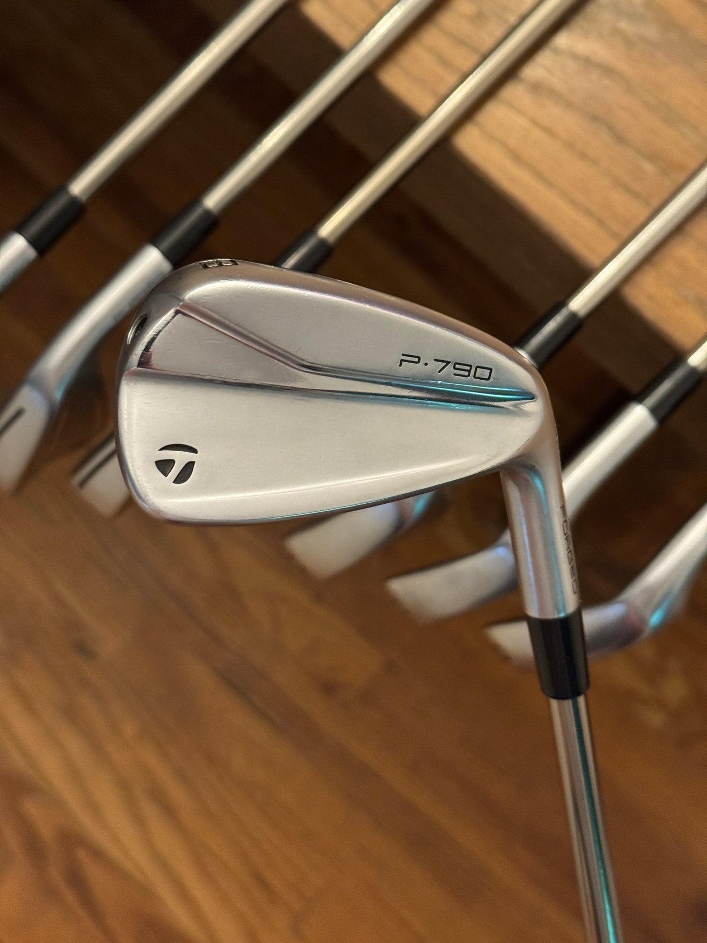 Taylormade P790 ‘21 Iron Set (5-AW) / Recoil 95 F3 shafts (regular)