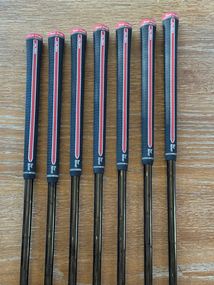 Titleist T100 ‘23 Iron Set (4-PW) / KBS $ Taper 130 shafts Xtra stiff