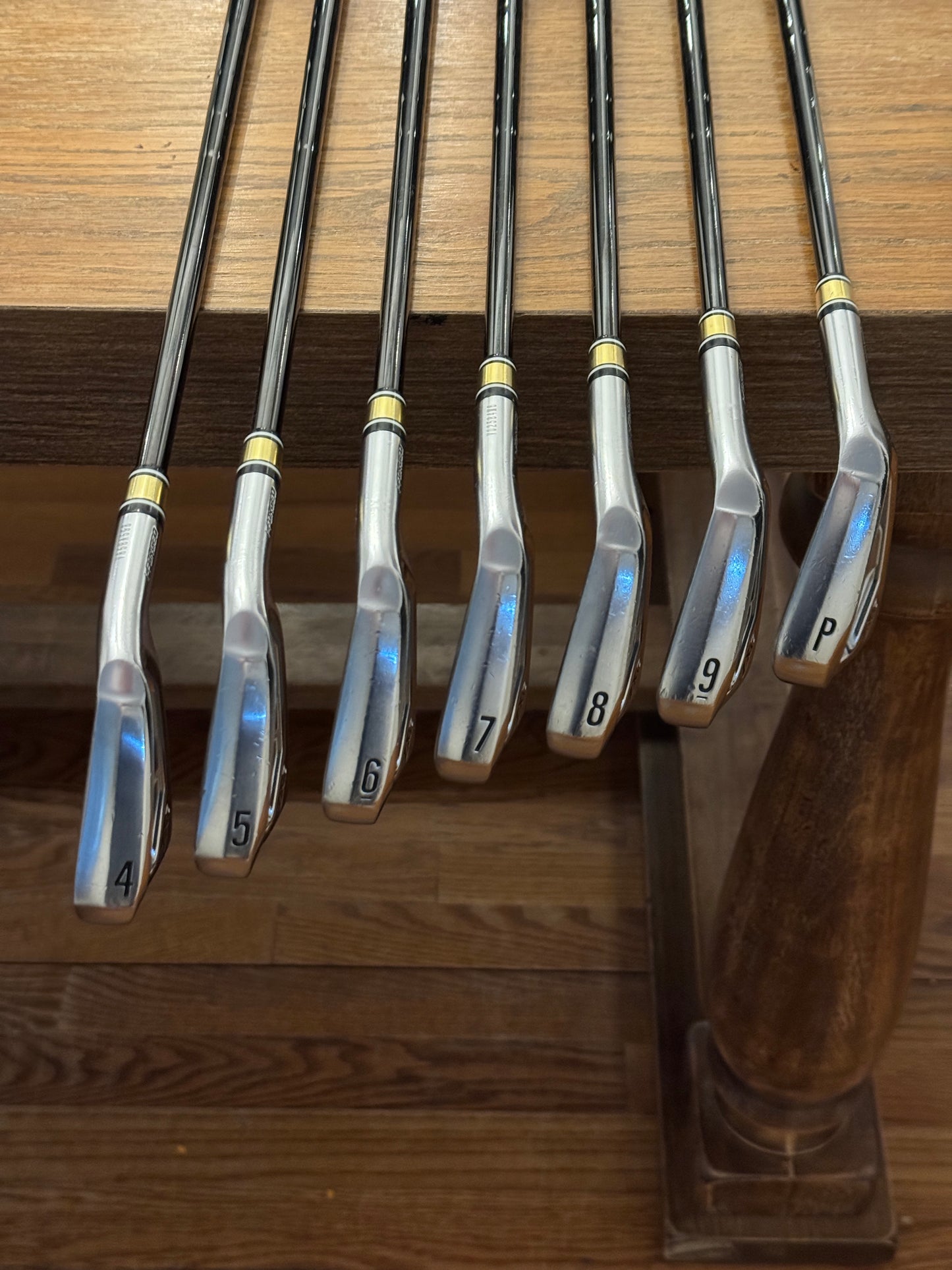 *MINT* Srixon ZXi7 ‘25 Forged Iron Set (4-PW) / KBS $-Taper Black 120 shafts (xtra stiff)
