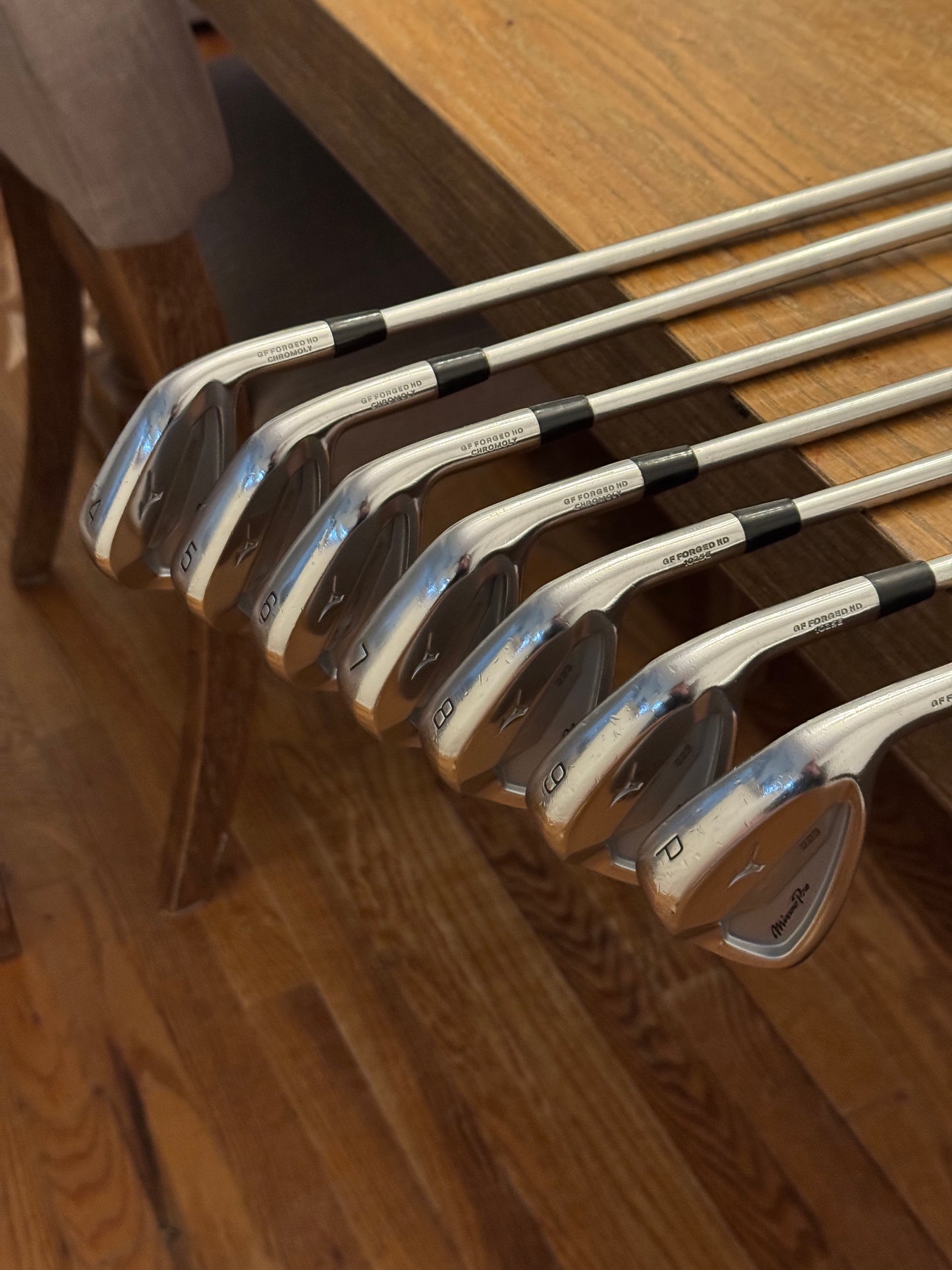 Mizuno Pro 223 Iron Set (4-PW) / Project X LS 6.5 125g shafts (xtra stiff)