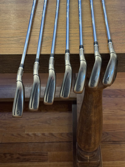 Taylormade Stealth Iron Set (5-AW) / True Temper Elevate S shafts (stiff)