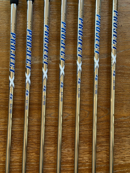 Titleist T100 Iron Set (4-PW) / Project X LZ 6.0 120g shafts Stiff