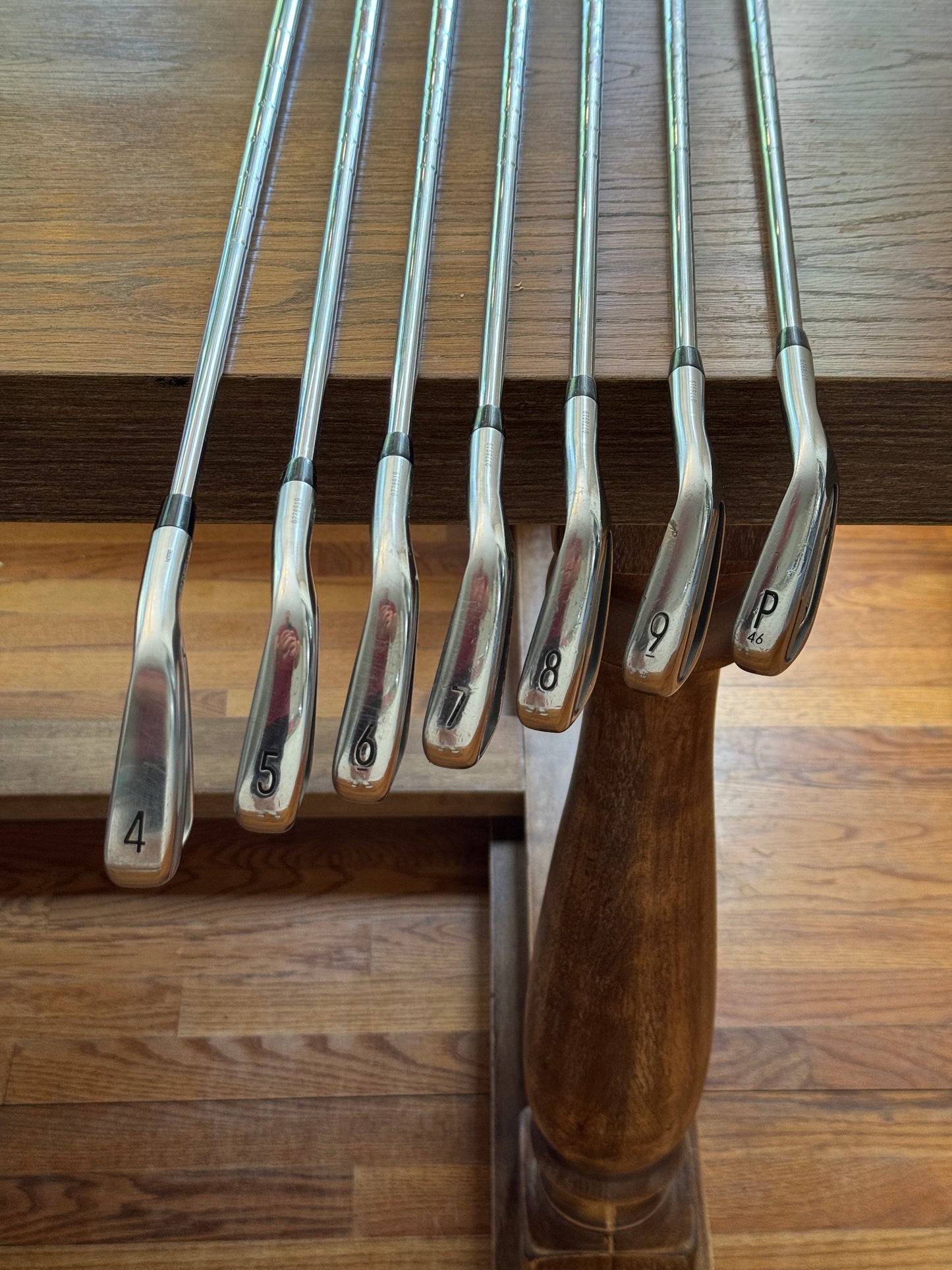 Titleist T100 Iron Set (4-PW) / N.S. Pro Modus3 Tour105 S shafts (stiff)