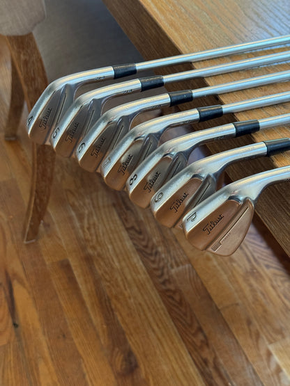 Titleist 714 MB Iron Set (4-PW) / KBS Tour C-Taper Lite 105 R shafts (regular)
