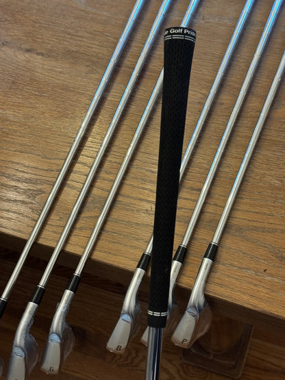*BRAND NEW* Srixon ZXiR ‘25 Iron Set (4-PW) / KBS TOUR Lite R shafts (regular)