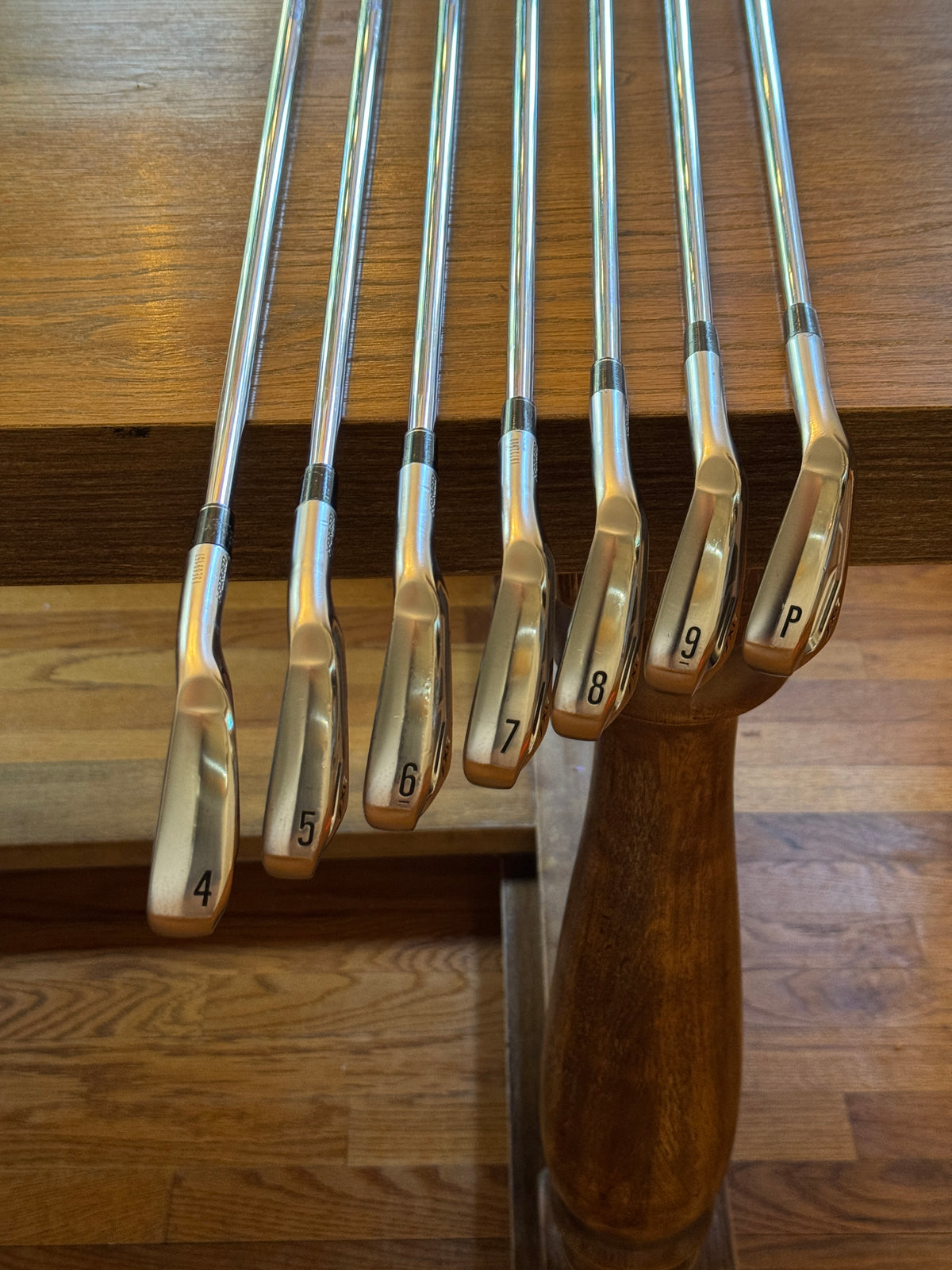 Srixon ZXi5/ZXi7 '25 Forged Iron Set (4-PW) / Project X LZ 120g shafts (stiff)