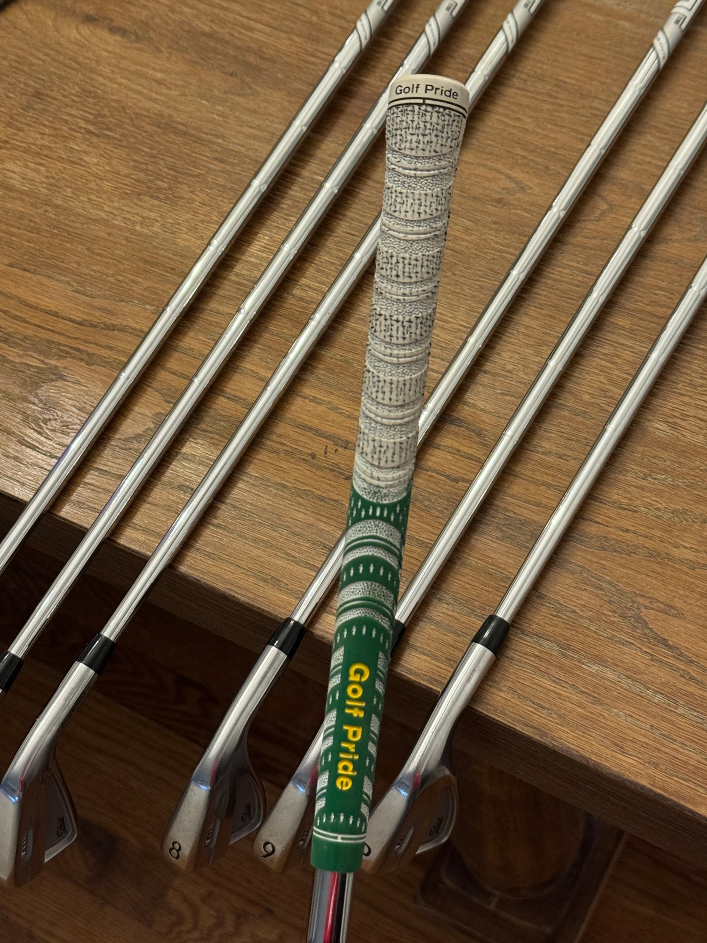 Titleist T100S Iron Set / AMT Tour White X100 shafts Xtra Stiff