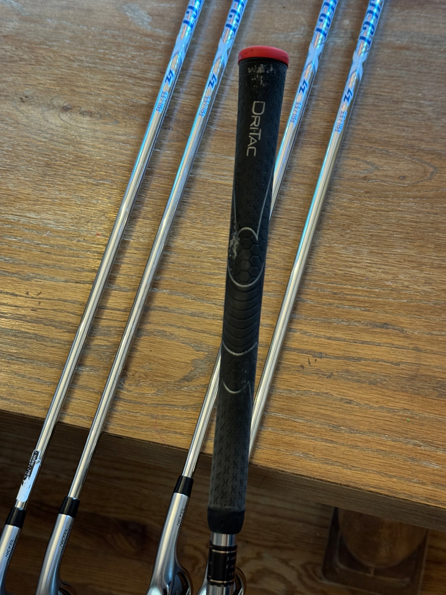 Mizuno JPX 923 Hot Metal Pro Iron Set (6-PW) / Project X LZ 5.5 115g shafts (regular +)