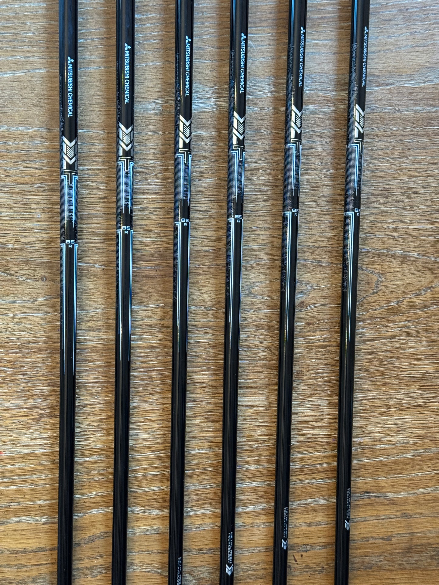 Mizuno Pro 245 Iron Set (5-PW) / Mitsubishi MMT 85 R shafts (regular)