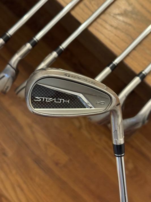Taylormade Stealth HD Iron Set (5-AW) / KBS Max MT 85 S shafts (stiff)