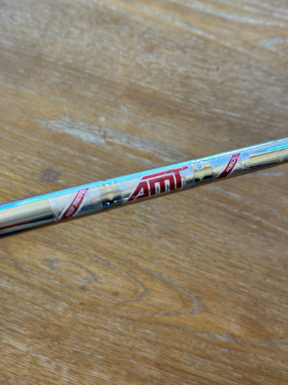 Titleist T-MB 4-iron / AMT Red S300 shaft (stiff)