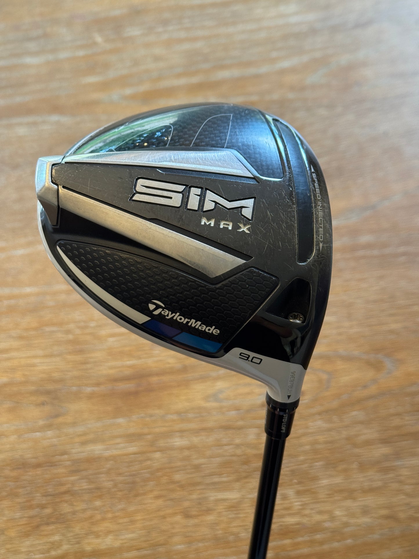 Taylormade Sim Max Driver (9°) / Fujikura ATMOS 6X shaft (xtra stiff)