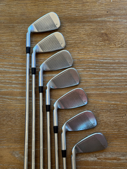 Ping G425 Iron Set (4-PW) / KBS TOUR 120S shafts (stiff)