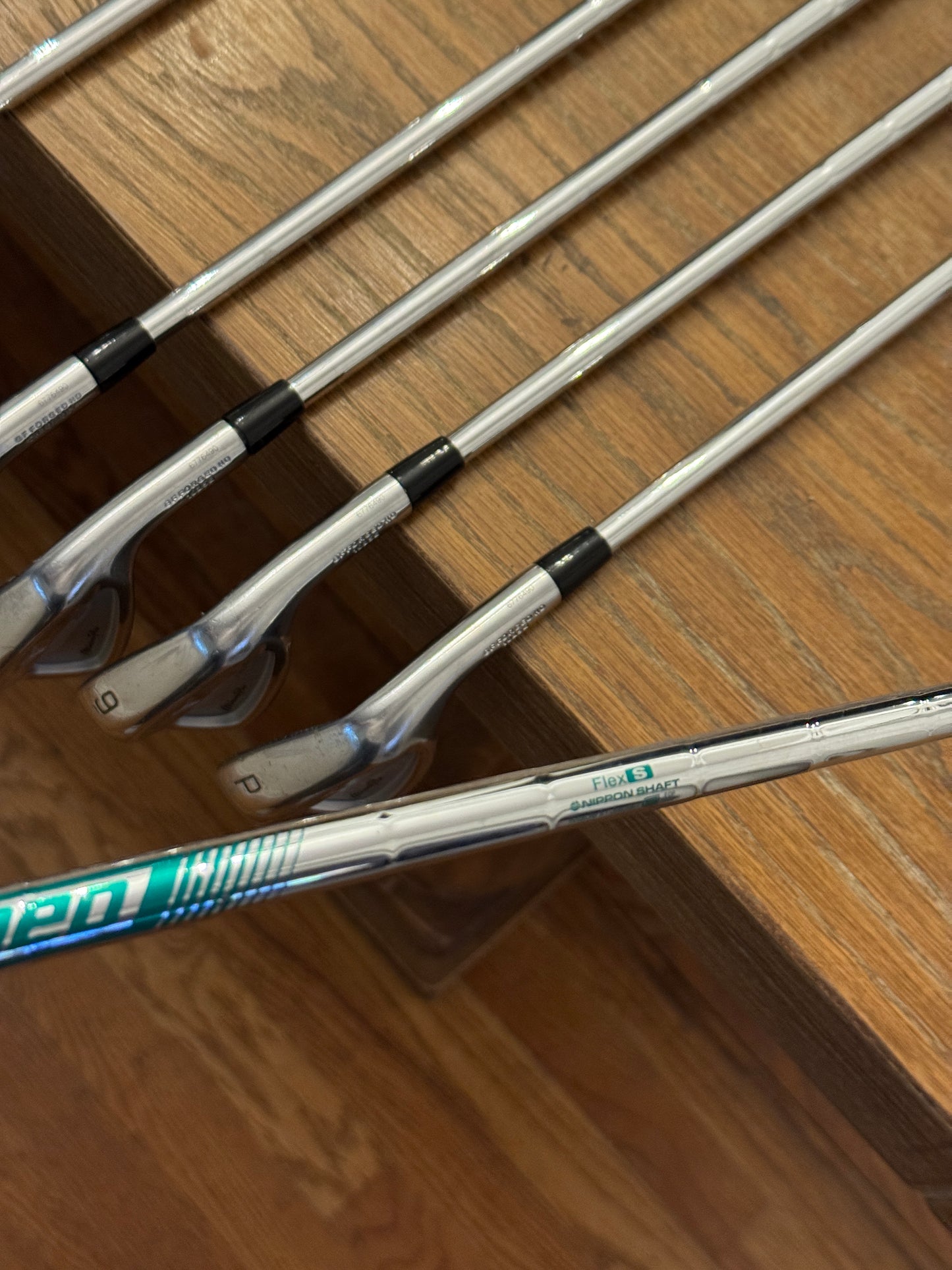 Mizuno Pro 223 Iron Set (4-PW) / N.S. Pro 950 GH shafts (stiff)