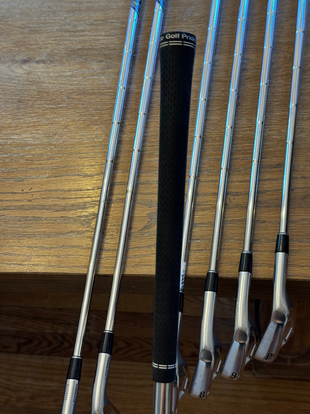 Srixon ZXi7 Forged ‘25 Iron Set (4-PW) / Dynamic GOLD MID 115 S300 shafts (stiff)