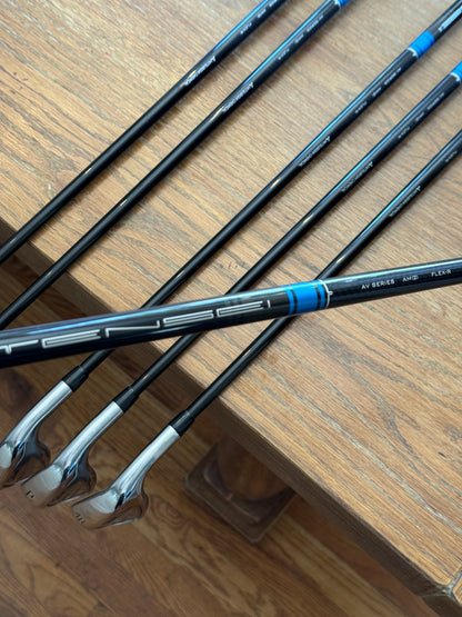 Titleist T350 ‘25 Iron Set +1/2” (6-GW) / Tensei AM(2) R shafts (regular)