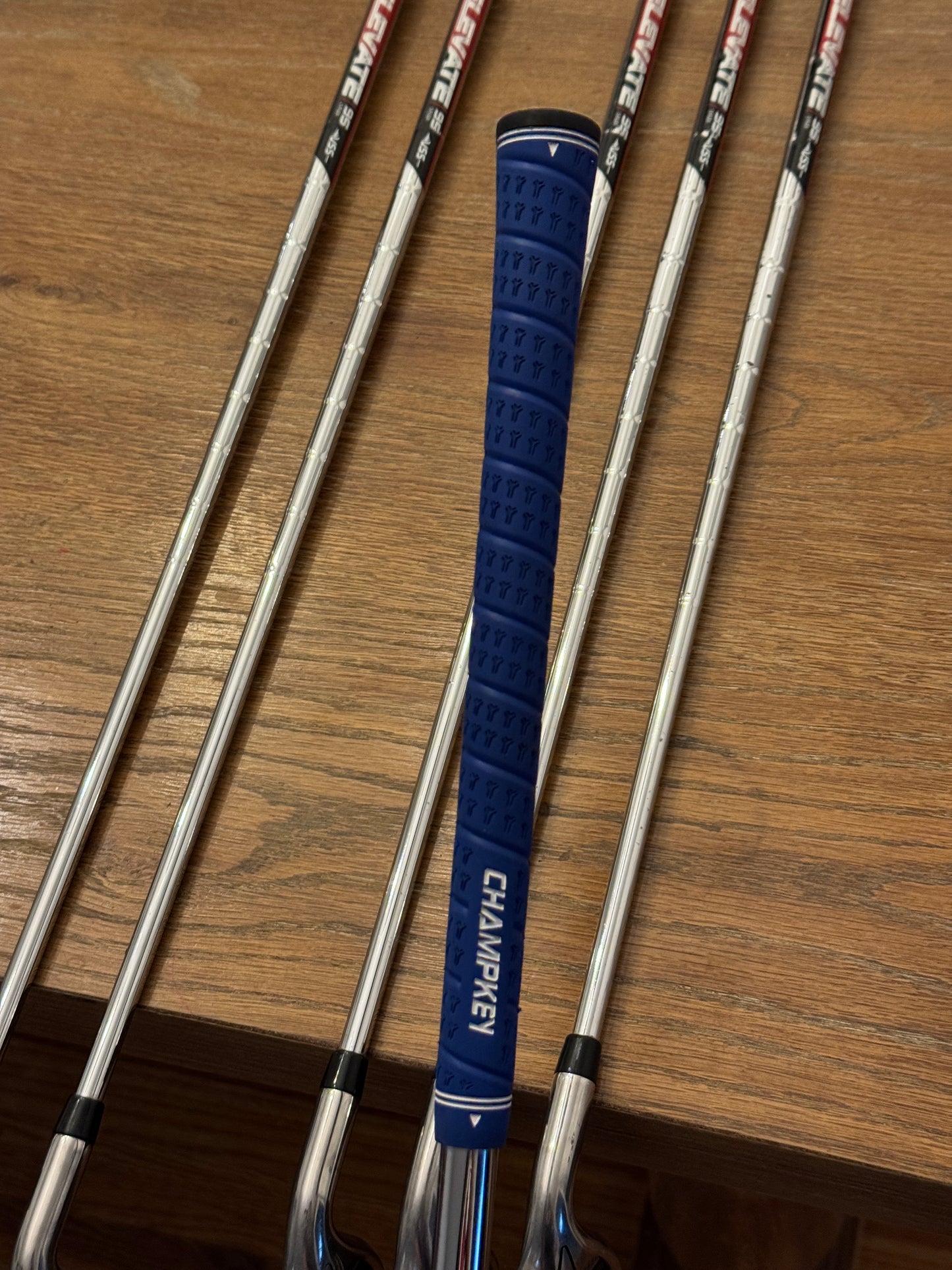 Callaway Mavrik Iron Set (6-AW) / Elevate 95 S shafts (stiff)