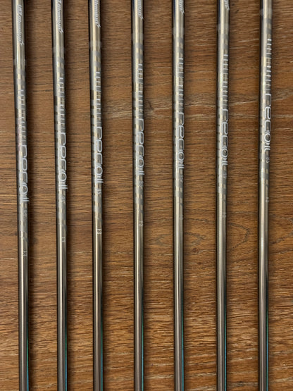 Taylormade P790 ‘21 Iron Set (5-AW) / Recoil 95 F3 shafts (regular)