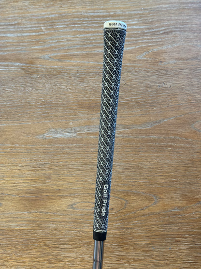 Callaway Rogue X 4-iron / Dynamic Gold 95 R300 shaft