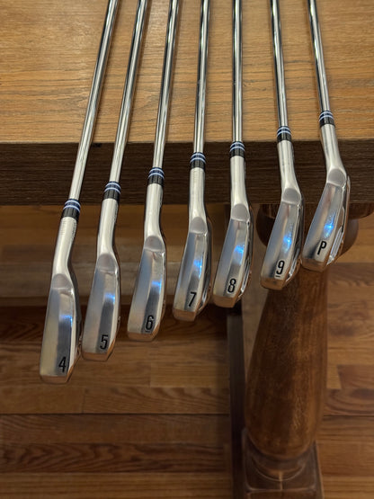 Srixon ZXi5/ZXi7 Combo Iron Set -1/2” (4-PW) / Project X LZ 6.5 125g shafts (xtra stiff)