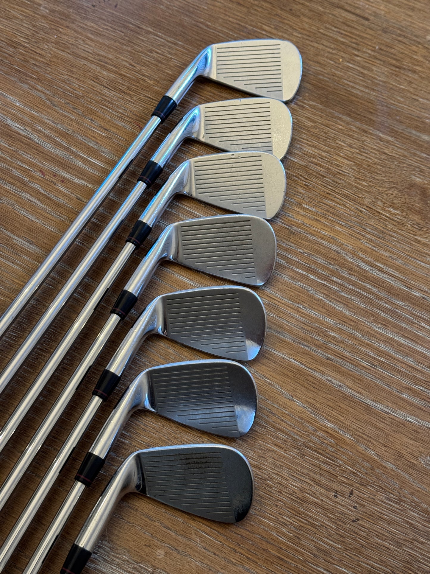 Nike Vr Forged Iron Set +1/2” (4-PW) / Dynamic Gold S300 shafts (stiff)