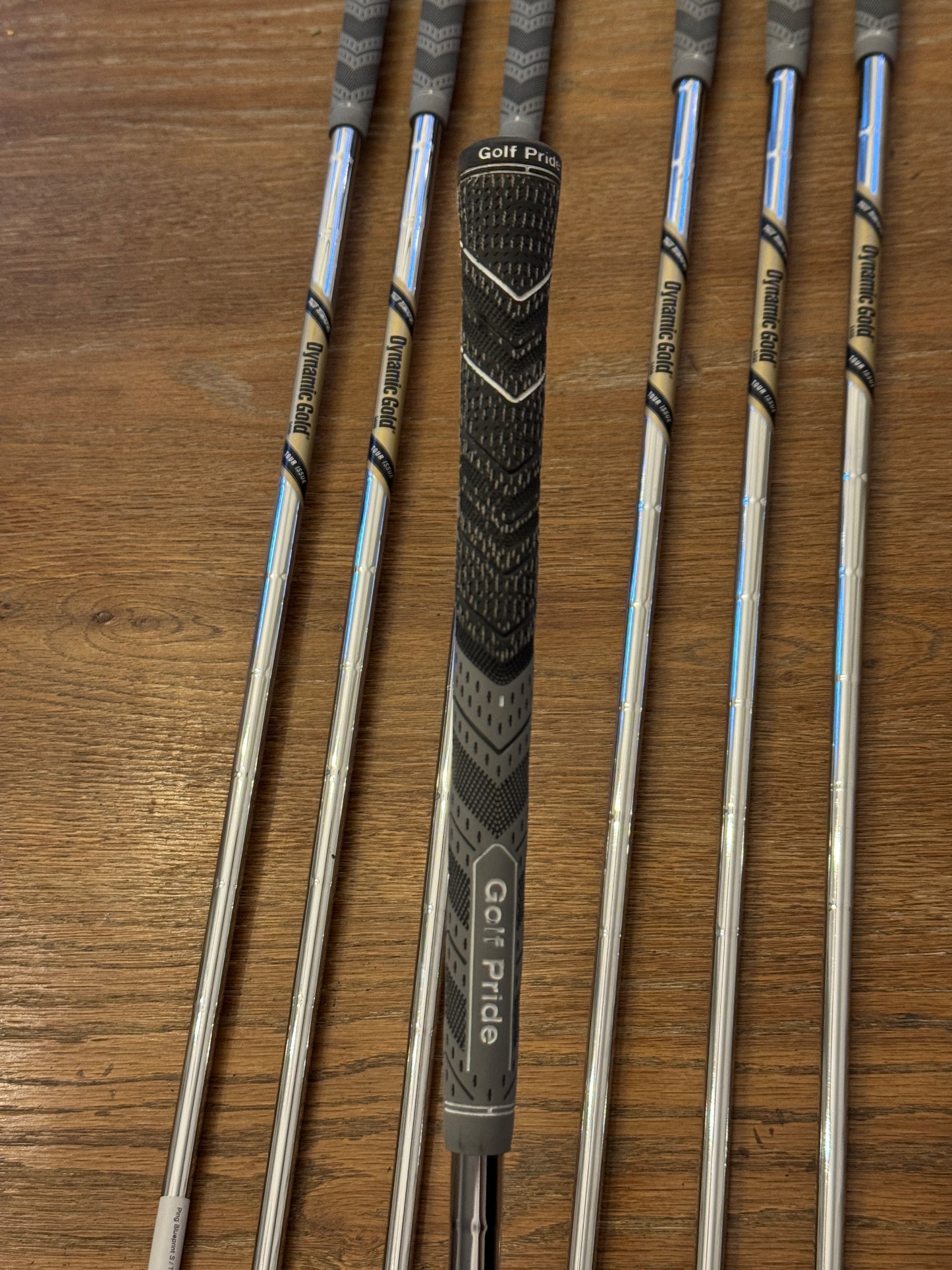 Ping Blueprint S/T Forged Combo Iron Set (4-PW) / Dynamic Gold S400 shafts (stiff)