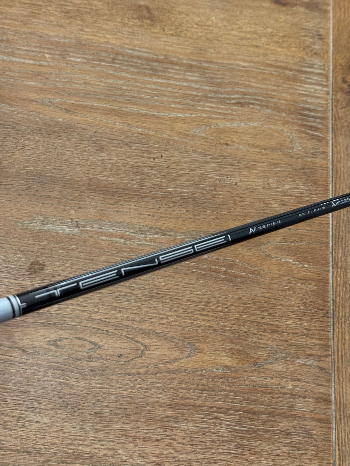 Taylormade Qi35 Driver (9°) / Tensei AV 65 S shaft (stiff)