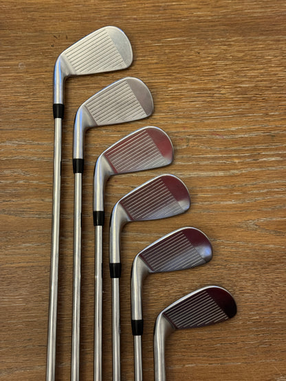 Titleist T200/T100 ‘23 Combo Iron Set (5-PW) / Project X LZ 6.0 120g shafts (stiff)