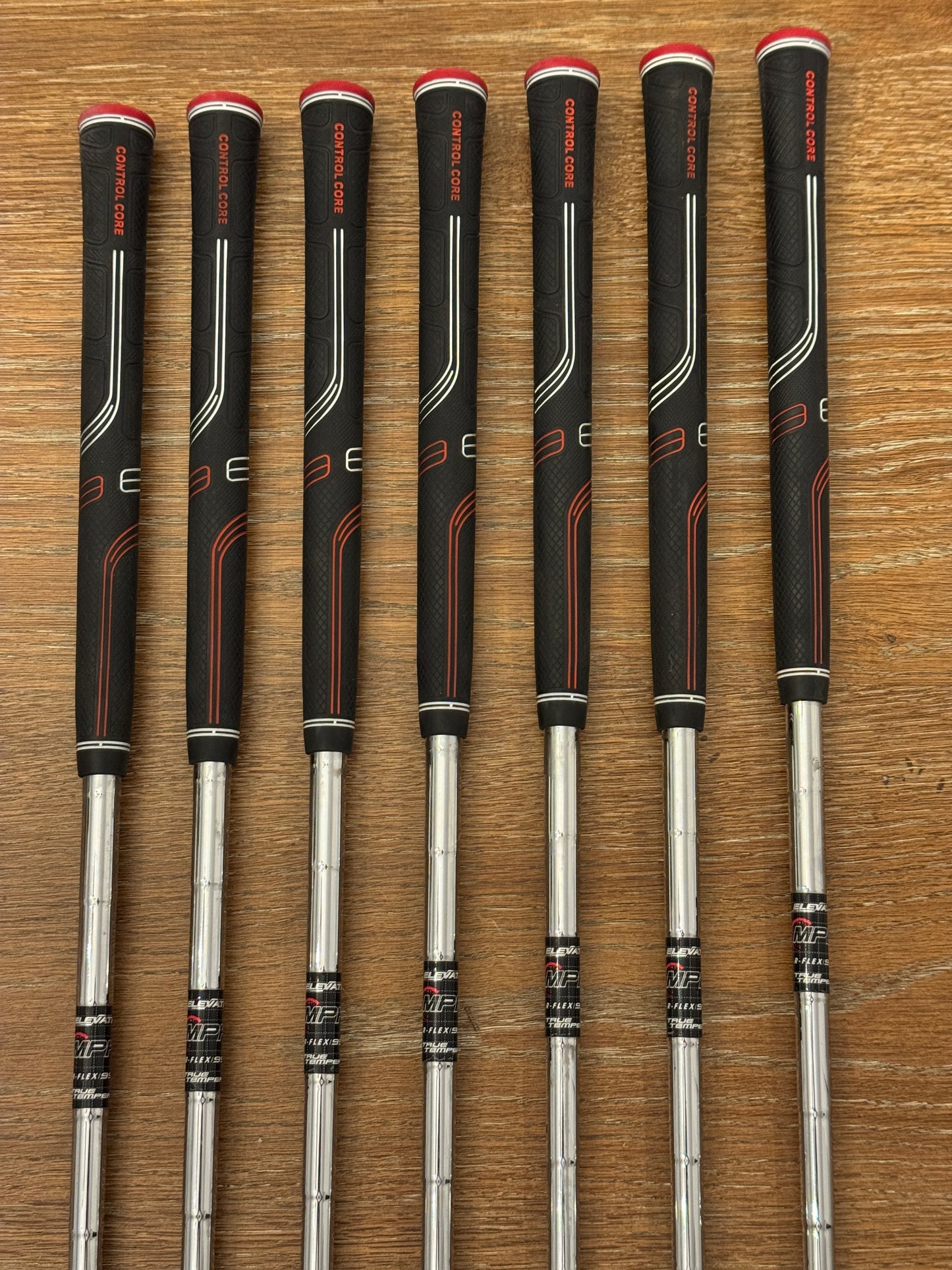 Callaway Rogue ST Max (5-AW) / True Temper Elevate MPH 95 shafts Regular