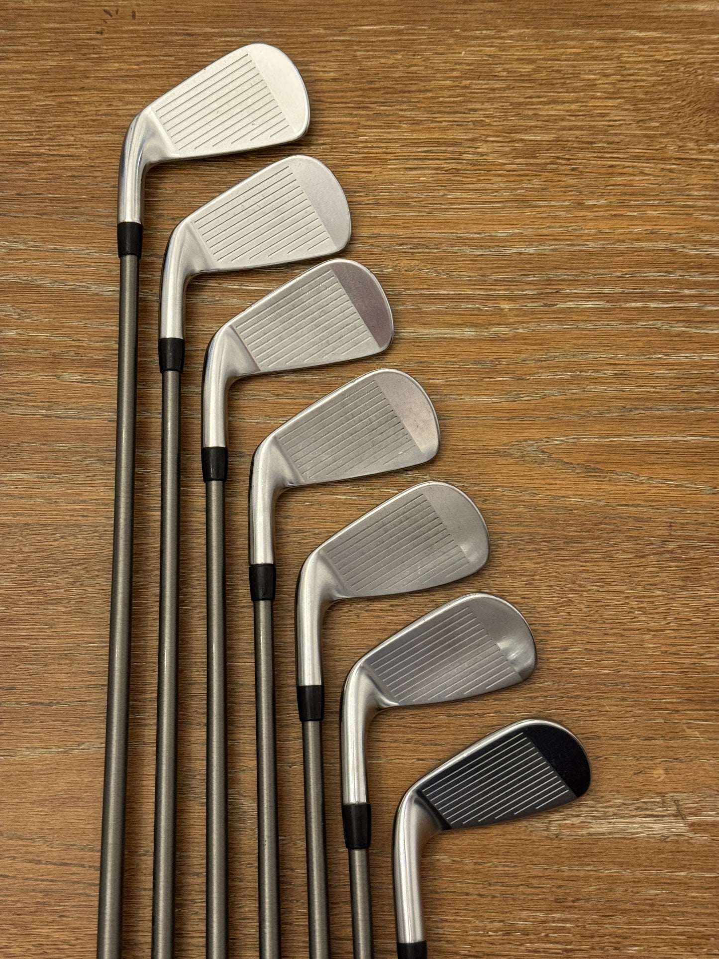 Titleist T200 ‘19 Iron Set (4-PW) / Steelfiber fc80 f3 shafts (regular)