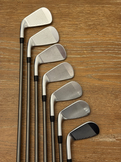 Titleist T200 ‘19 Iron Set (4-PW) / Steelfiber fc80 f3 shafts (regular)