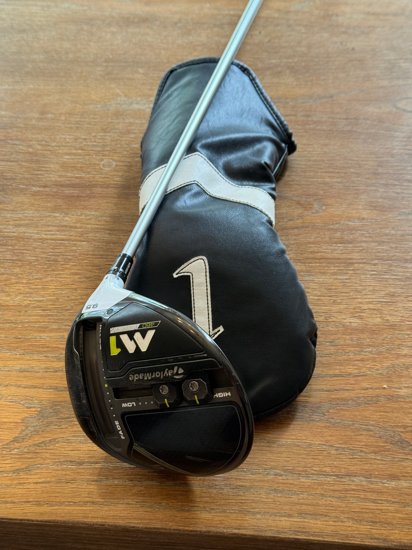 Taylormade M1 Driver (9.5°) / Kuro Kage TM5 S shaft (stiff)