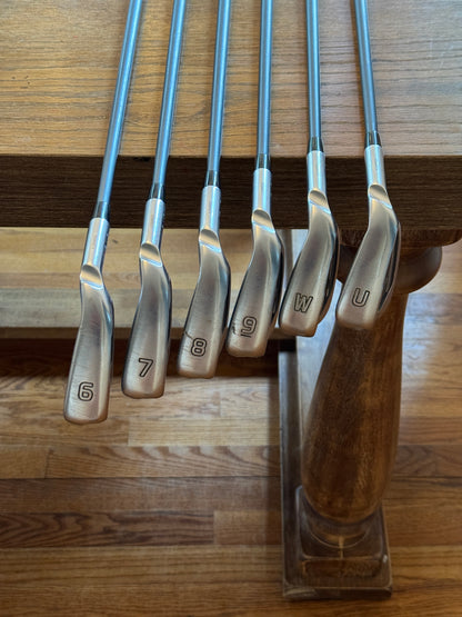 Ping G425 Iron Set (6-AW) / AWT Alta CB SR shafts (senior)
